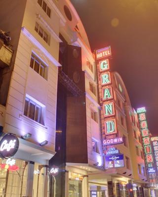 Hotel Grand Godwin - Near New Delhi Railway Station - Paharganj