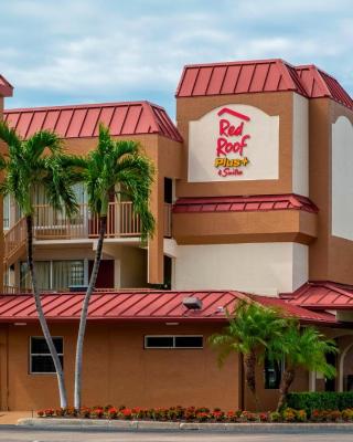 Red Roof Inn PLUS+ & Suites Naples Downtown-5th Ave S