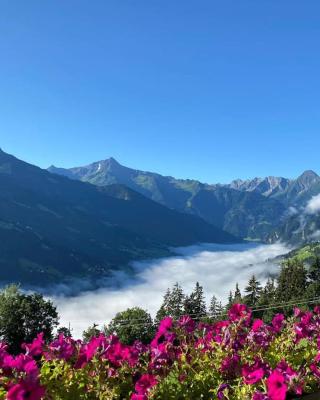 Ferienhaus Zillertal Panorama Blick Balkon Sauna