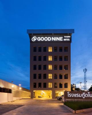 Good nine Hotel