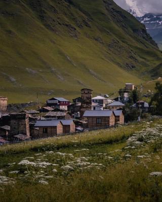 Ushguli Cabins