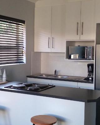 Lathitha Self-Catering