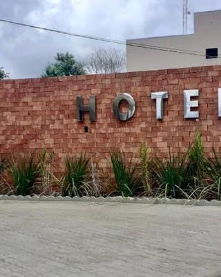 DELUZ HOTEL