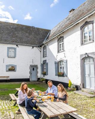 Manoir de Sterpigny, château-ferme 17ème siècle gîte la Tour