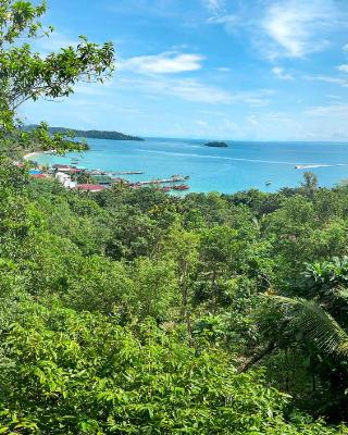 Sweet jungle sea view bungalows