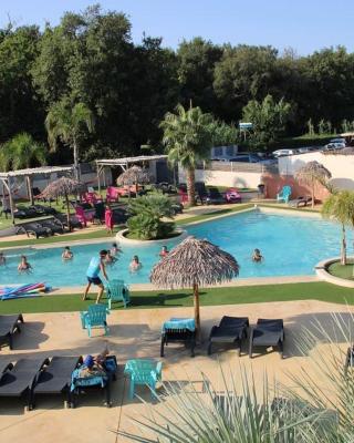 Camping Paradis Le Pearl