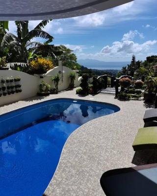 Avana Hills Tagaytay Villa