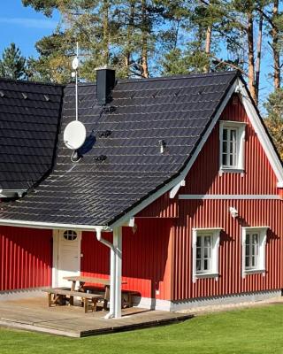 Cottage Faflik - Air Con And Own Sauna, Swedish house no 001