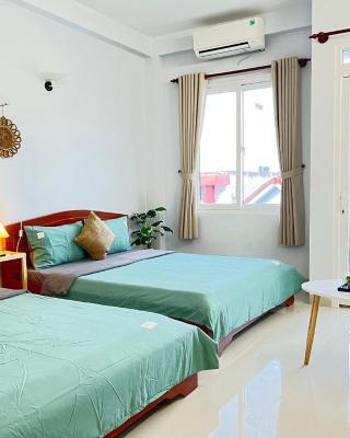 Nhà Nghỉ Hùng Linh Vũng Tàu ''The Light Motel''