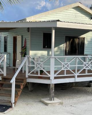 Hidden Treasure Vacation Home Blue Bay Cottage