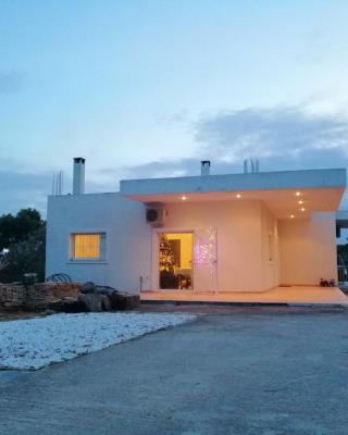 CostasFarmhouse, Pallini, Near Athens Airport