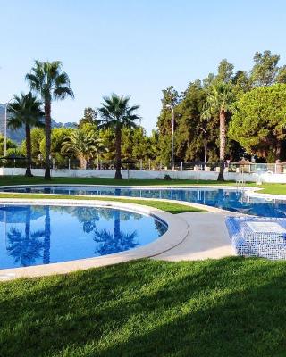 Denia Beach Apartament Jardín privado y piscina