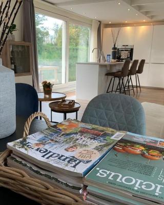 Quiet Waterloft near Amsterdam and Schiphol WS17