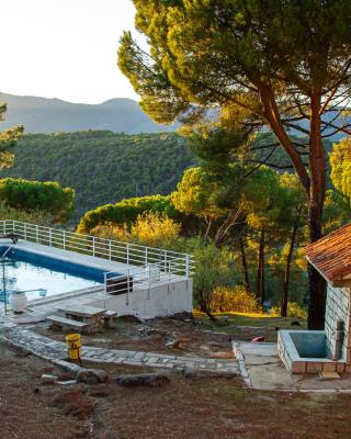 Casa Cadalso, Mirador de Gredos, Madrid