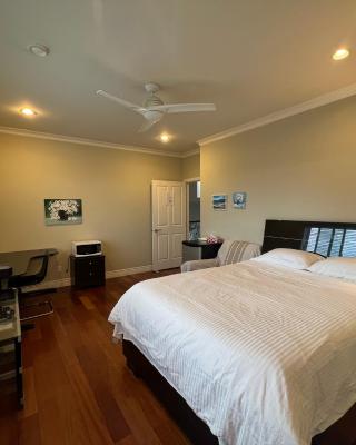 Lucky room, A comfortable suite close to YVR Richmond