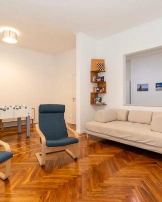 New! Cit Turin Elegant Apt with Parking