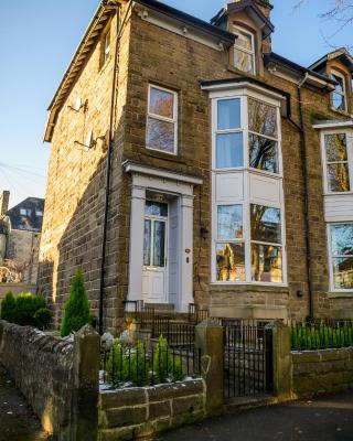 Tranquil Four Bedroom Retreat in Buxton