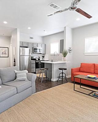 The Kozy Urban Dallas Flat