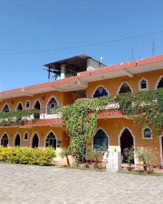 Hotel y Restaurante Tzutujil