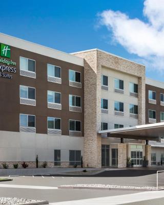 Holiday Inn Express & Suites - Ukiah, an IHG Hotel