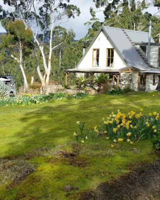 The Stone Cottage - Bruny Island