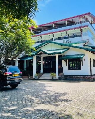 Ama Residence
