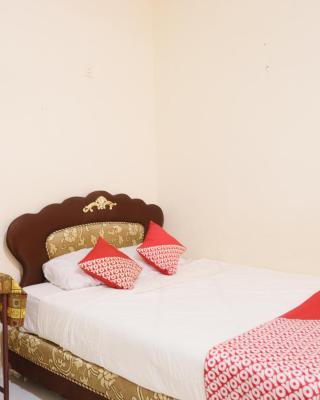 SPOT ON 92115 Homestay Bude Sri