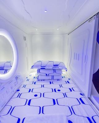 Capsule Inn