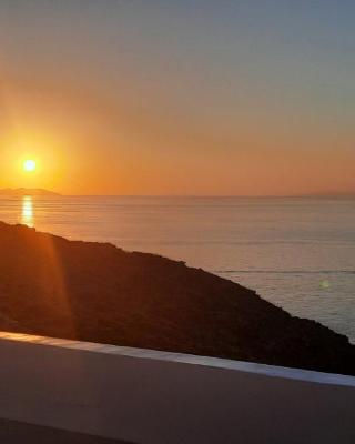 Sifnos "Sofia apartments" sea view