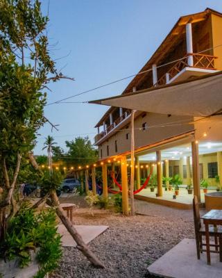 Hotel La Playa