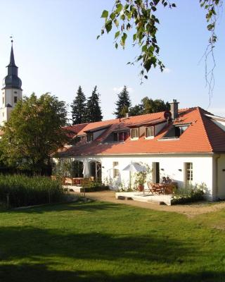 Apartmenthotel "Gärtnerhaus Schloss Reinharz"