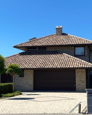 Modern Spanish Hacienda - 10km from the coast