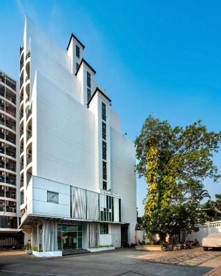 The Legacy Convention Hotel