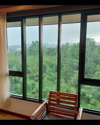 Evergreen Hill Resort