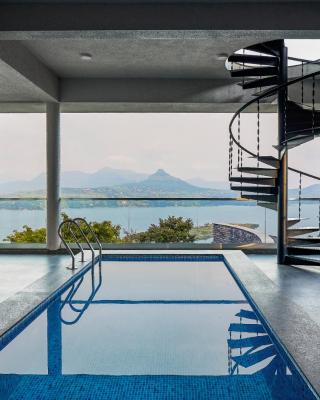 SaffronStays Ahilya Waters by Kosha Villas, Pawna - pool villa with panoramic view of Pawna Lake