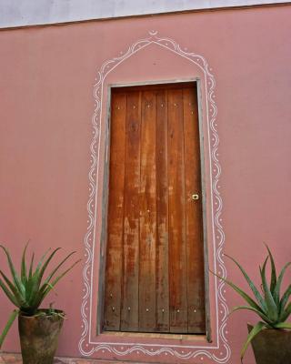 Casa das Irmãs - Só Mulheres - Women Only