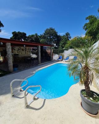 Sunrise Hostel Farallon