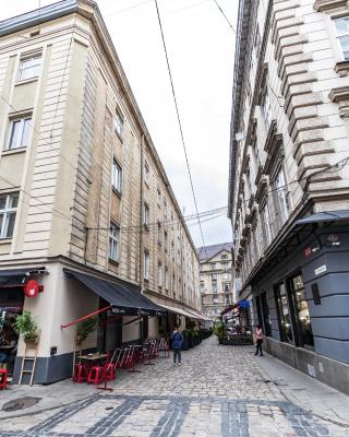 Golden Rose ! Apartments Lviv