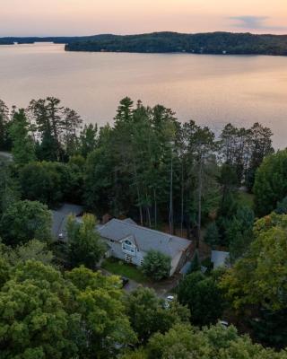 Muskoka Waterfront Retreat