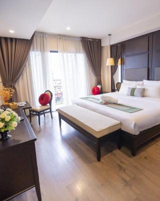 Hanoi Center Silk Charming Hotel & Travel