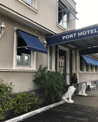 Port Hotel Apartments