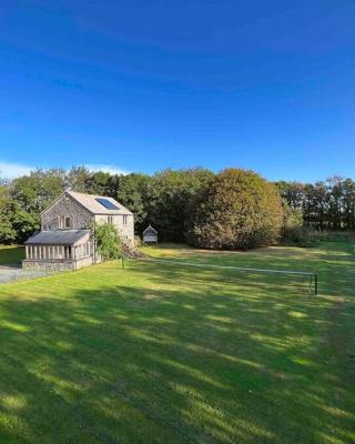 Chough Cottage: peace in a gorgeous, rural setting