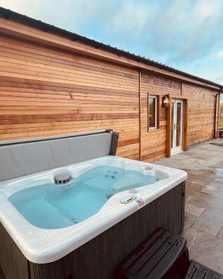 East Learmouth Lakeside Lodges - Larch Lodge