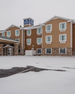 Cobblestone Hotel & Suites - Hutchinson