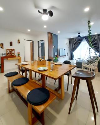 Ipoh Homestay - Manhattan Condominium with Water Park & Leisure Facilities