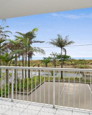 LISTEN TO THE SURF from Rickman Pde, Woorim