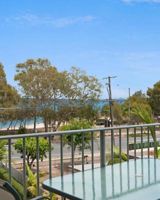 Spectacular Unit Overlooking Pumicestone Passage - Welsby Pde, Bongaree