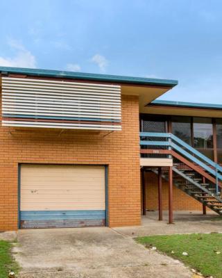 Short Stroll to Surf Beach - North Street, Woorim