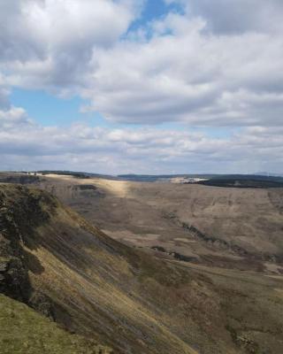 Mountain Escape - Cosy 2 bed house in Afan Valley