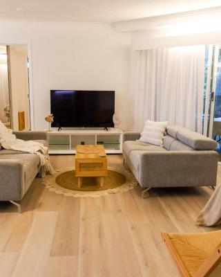 Coolum Sands Beachside Apartment